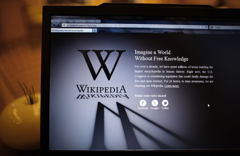 China completely blocks Wikipedia